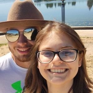 Meet your Posher, Maribel